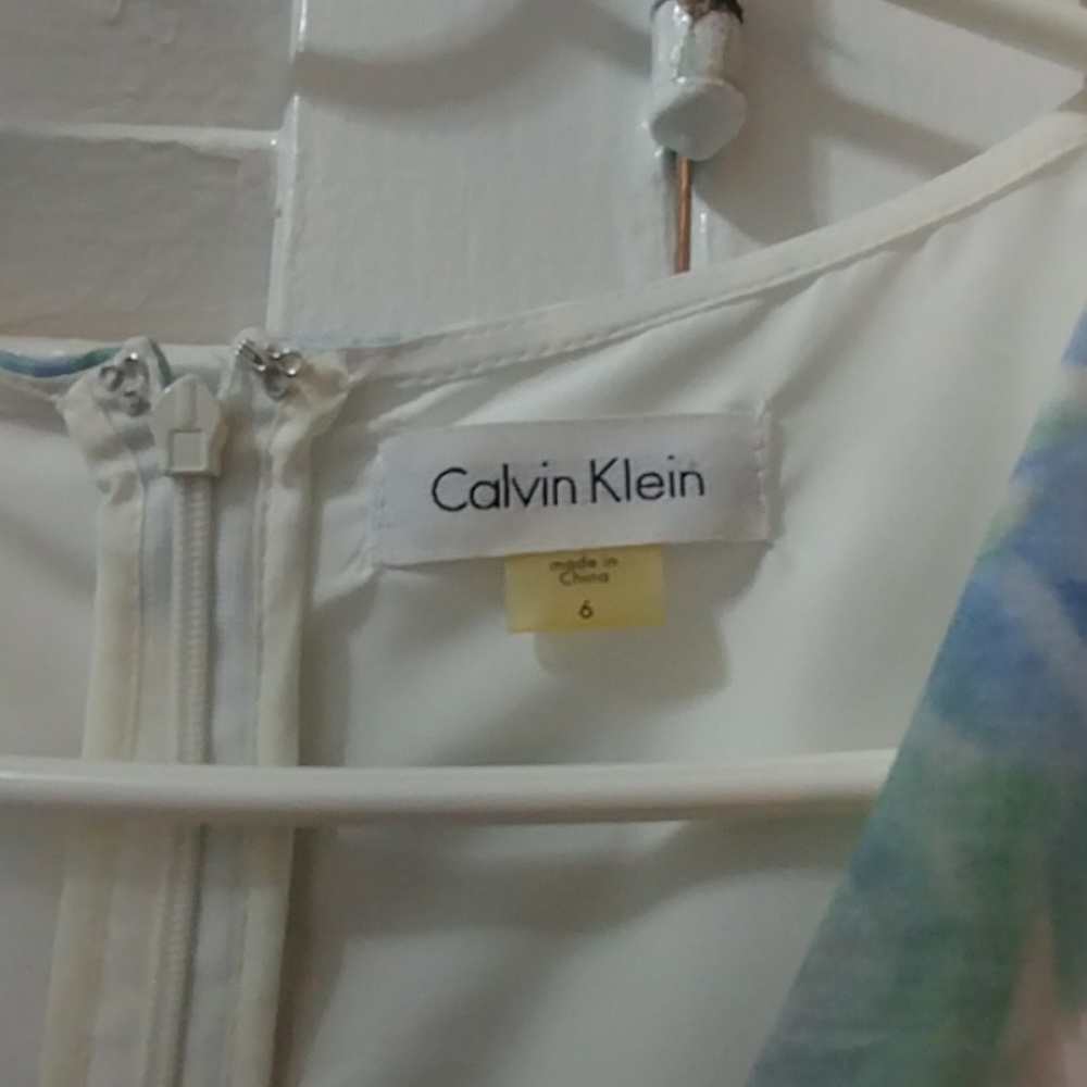 Calvin Klein Dress Size 6 - Picture 3 of 5